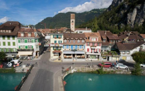 The Aarburg Hotel & Café